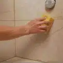 Le joint salle de bain comment le nettoyer